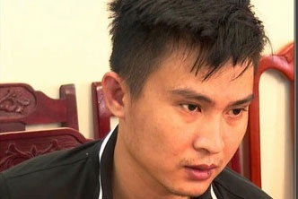 Bat giu nam thanh nien van chuyen 20 kg ma tuy da qua duong hang khong hinh anh