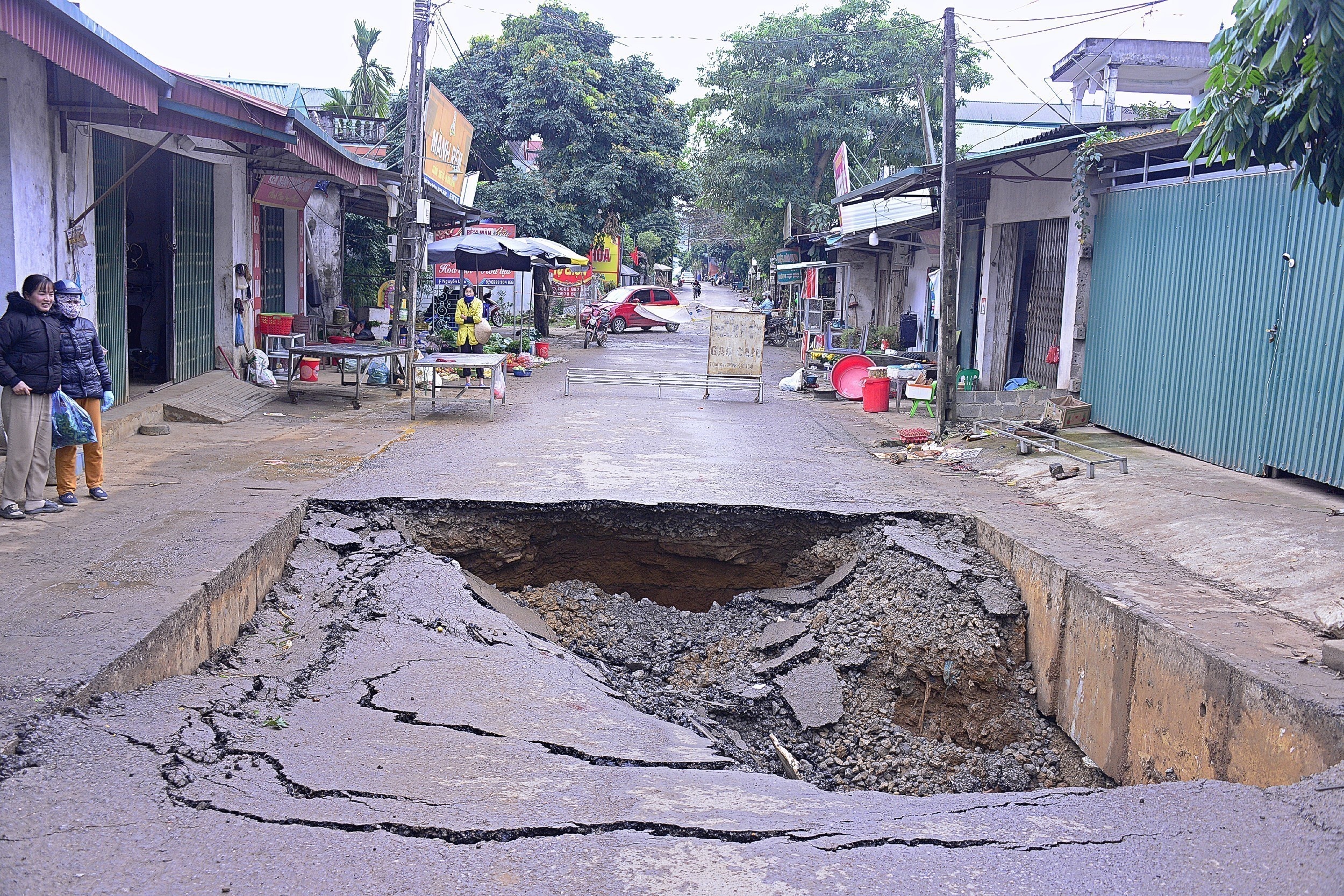 'Ho tu than' rong 25 m xuat hien tai huyen Cao Phong o Hoa Binh hinh anh
