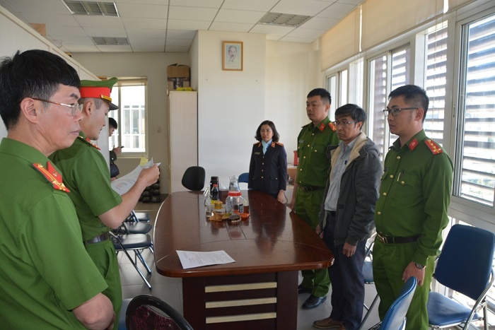 Cong thuong Lam Dong anh 2