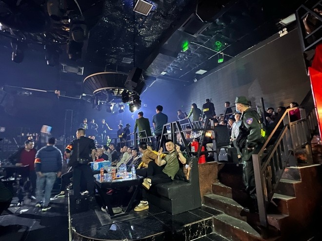 Bar Star 3 club,  Ha Noi,  Star 3 club anh 3