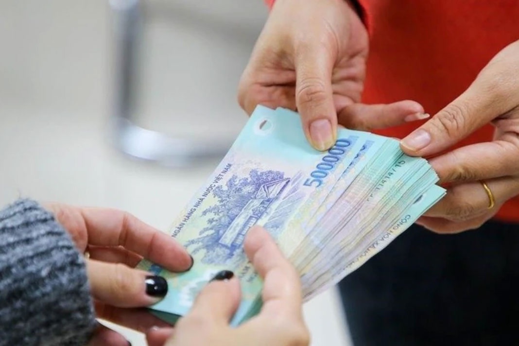 Tien luong binh quan cua can bo, cong chuc, vien chuc tang khoang 30% hinh anh