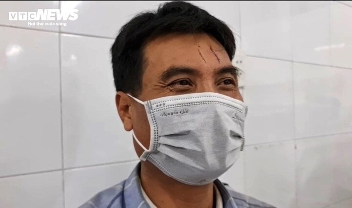 xe khach lao xuong vuc anh 1