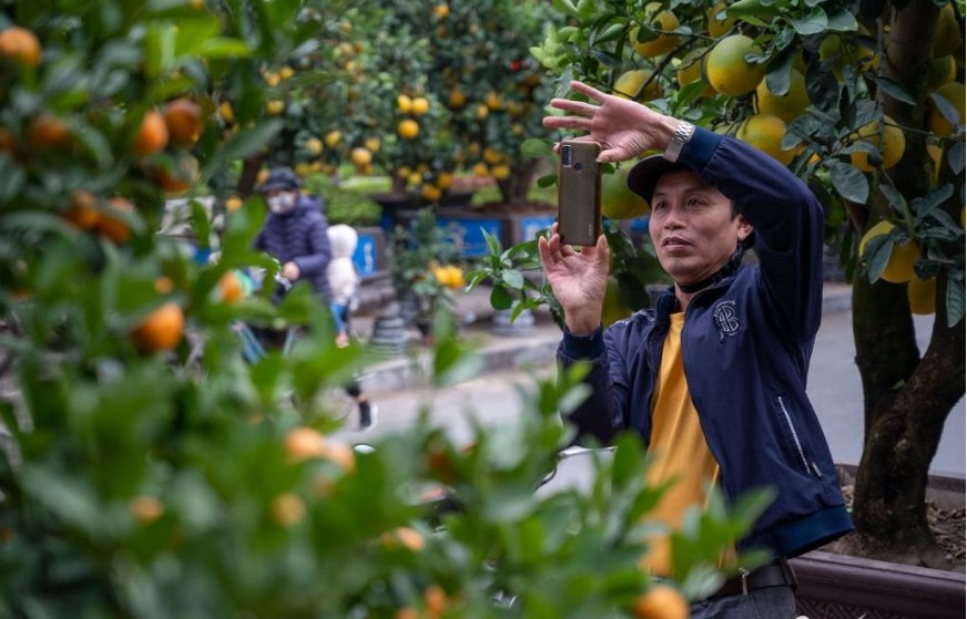 Mien Bac nang am truoc khi khong khi lanh ua ve hinh anh