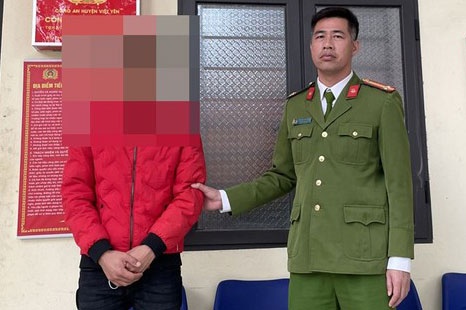 Cam co tai san lay tien roi bao tin gia bi cuop hinh anh