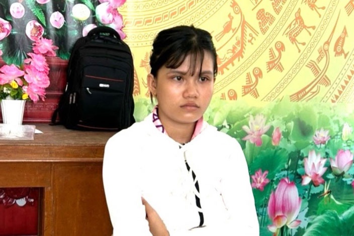 Len mang lua ban quan ao gia re, chiem doat hang tram trieu dong hinh anh