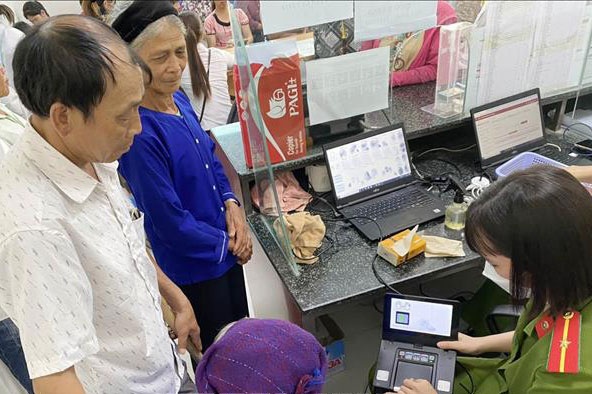 Thu tuong chi thi tiep tuc day manh trien khai De an 06 hinh anh