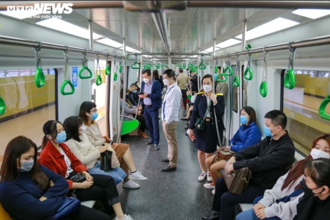 Mien phi xe buyt anh 1