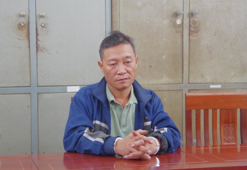 Khoi to ke say ruou chong nguoi thi hanh cong vu hinh anh