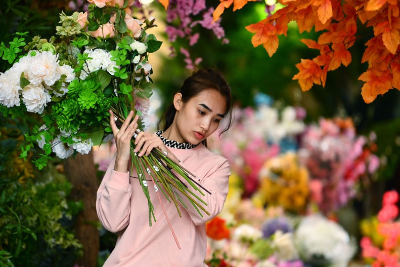 Khong khi lanh bat dau tran ve, mien Bac ret dam 2 ngay roi hung nang hinh anh