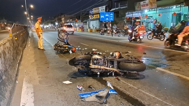 Tien Giang xay ra nhieu vu tai nan giao thong, 3 nguoi tu vong hinh anh