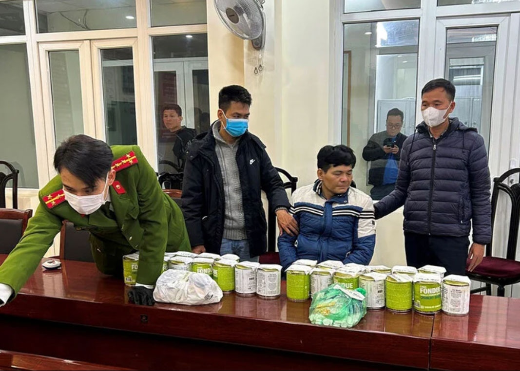 Ma tuy tu chau Au anh 3