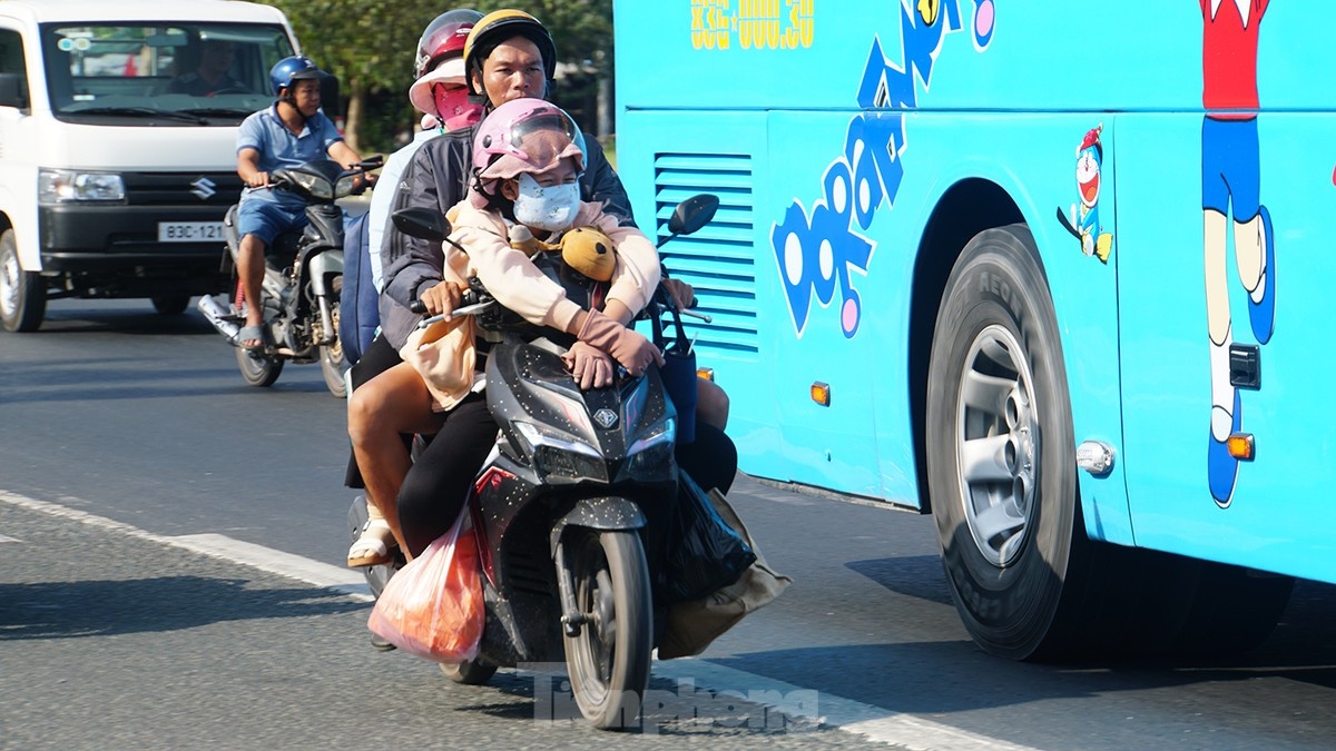 Nguoi dan mien Tay anh 8