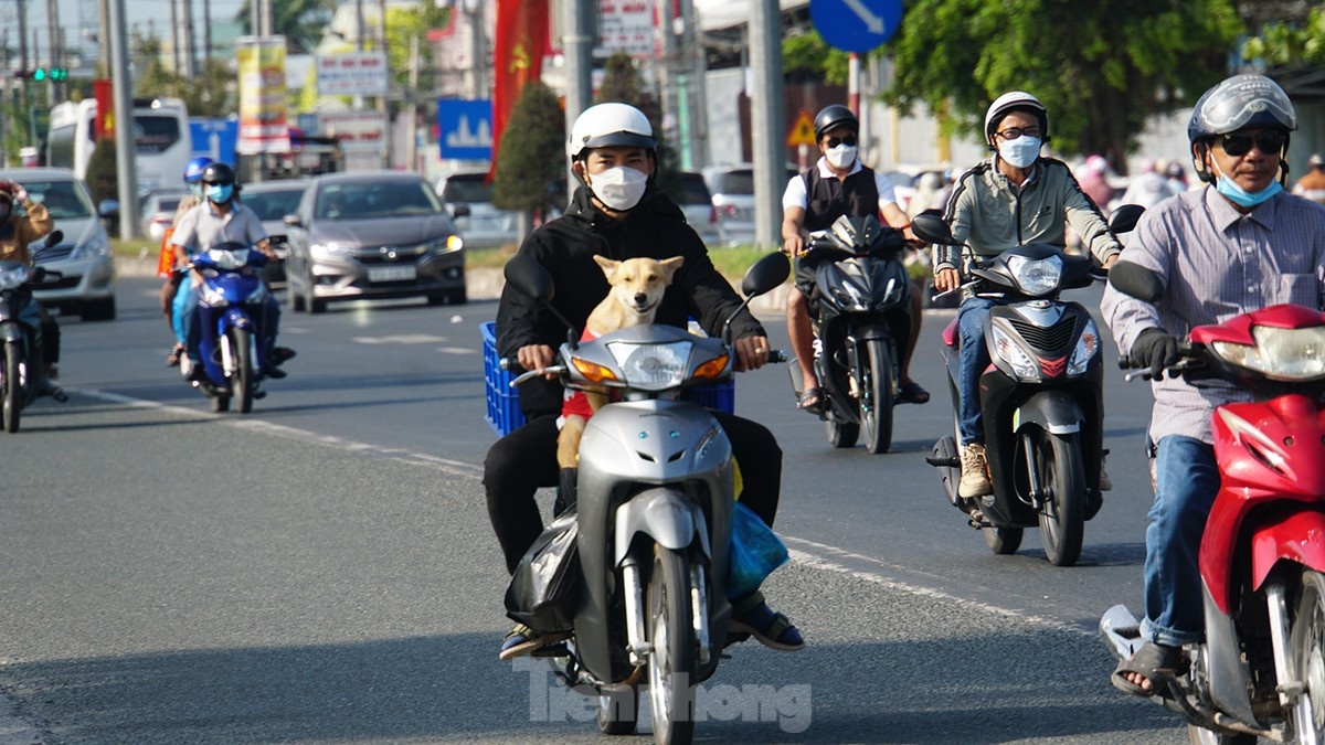 Nguoi dan mien Tay anh 9