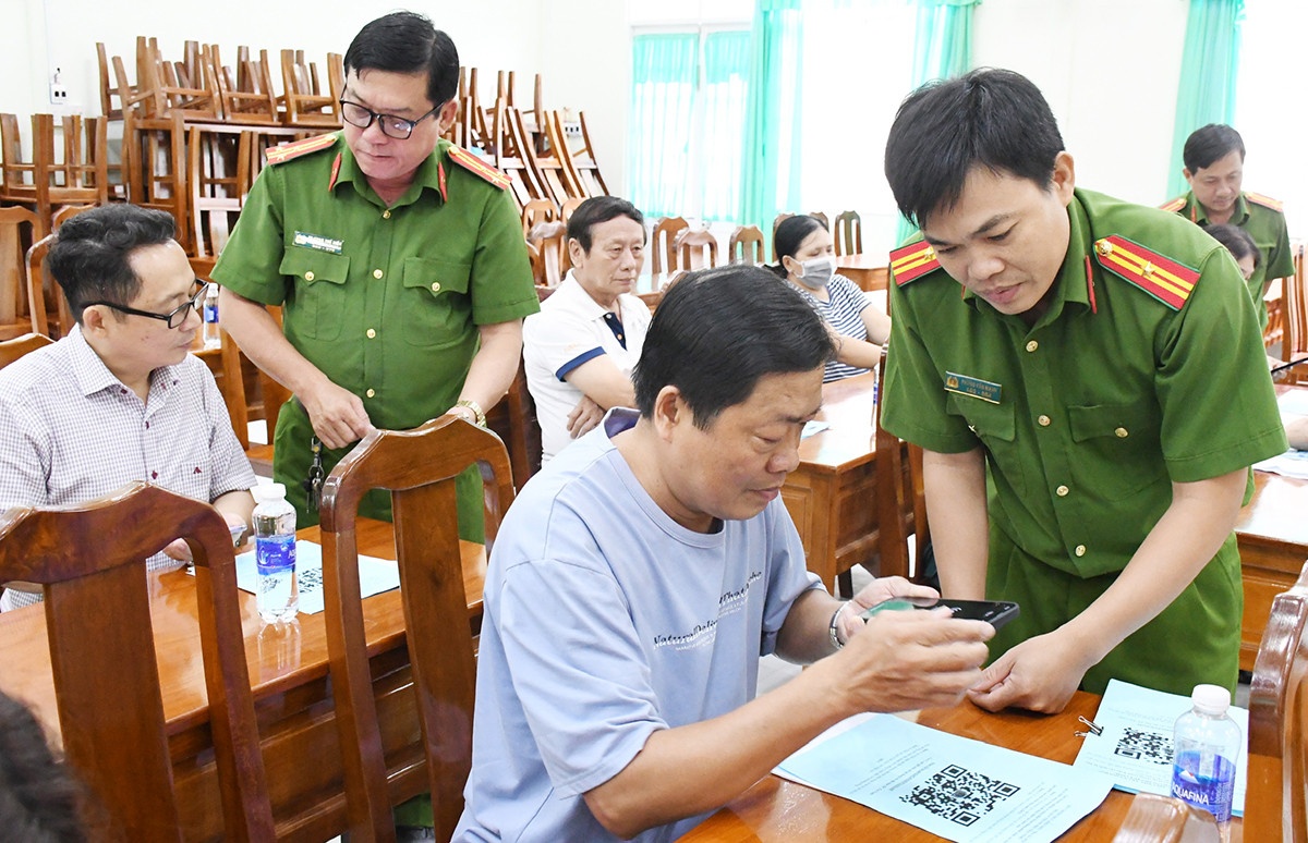 Nhung dieu lam nen dau an dac biet cua Cong an Tra Vinh hinh anh