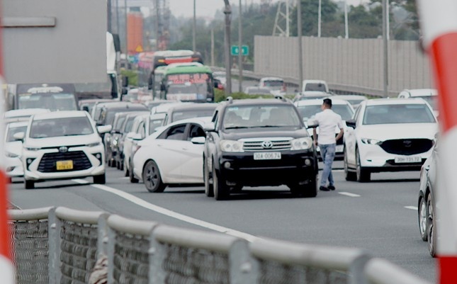 Phuong tien un dai anh 10