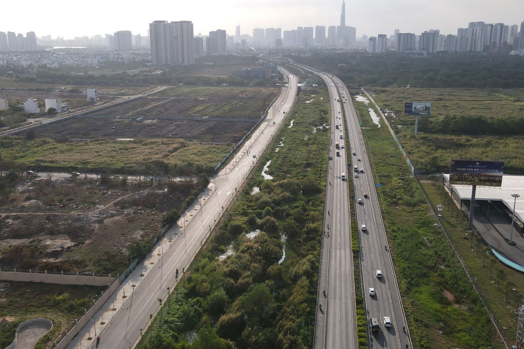 Nguoi dan tro lai TP.HCM, cac tuyen cua ngo van thong thoang hinh anh