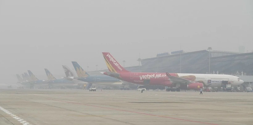 Nhieu chuyen bay o Cang hang khong quoc te Vinh bi hoan do suong mu hinh anh