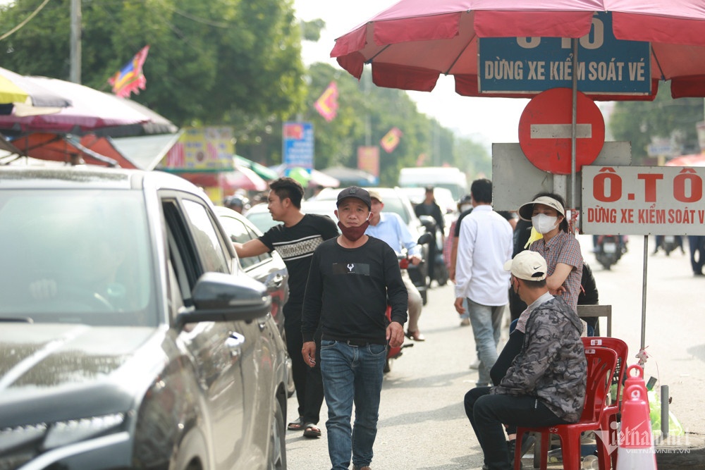 den Ba Chua Kho anh 2