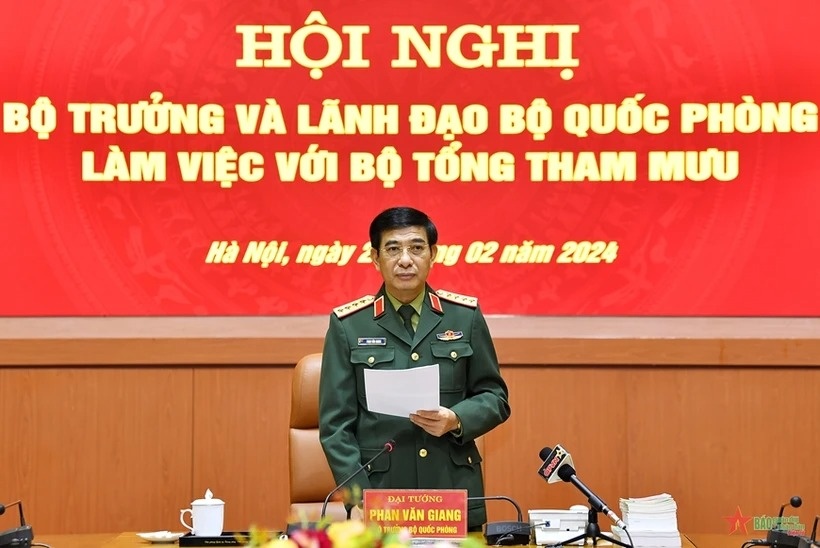 Dai tuong Phan Van Giang: 'Bo Tong Tham muu khong de bi dong, bat ngo' hinh anh