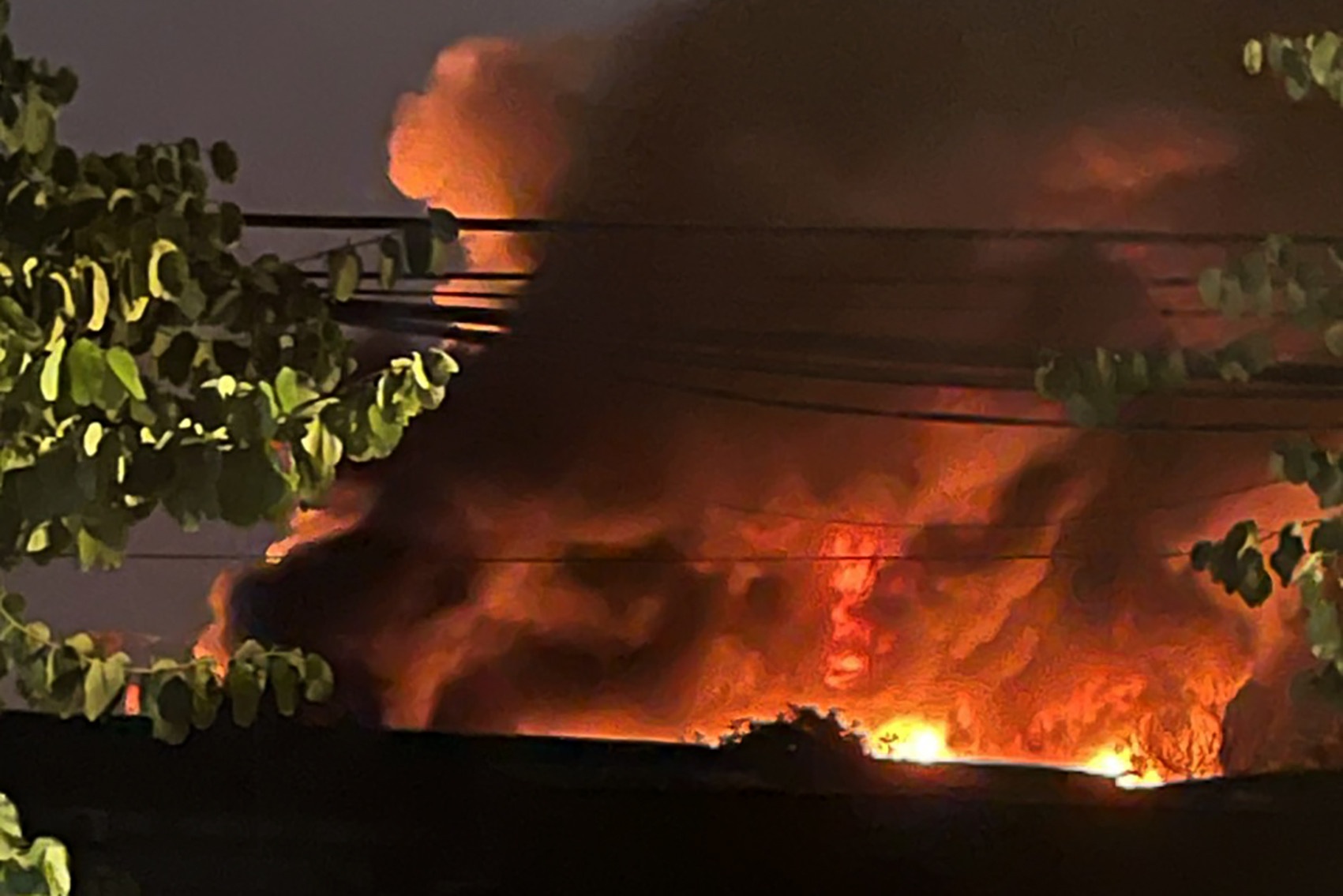 Chay lon tai nha kho rong 700 m2 o Hai Phong hinh anh