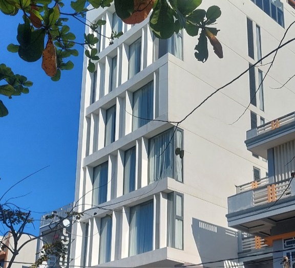 Tam giu hinh su nguoi phu nu den khach san danh ghen hinh anh