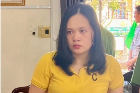 Khoi to 6 ke san xuat, buon ban kinh oto nhai thuong hieu noi tieng hinh anh