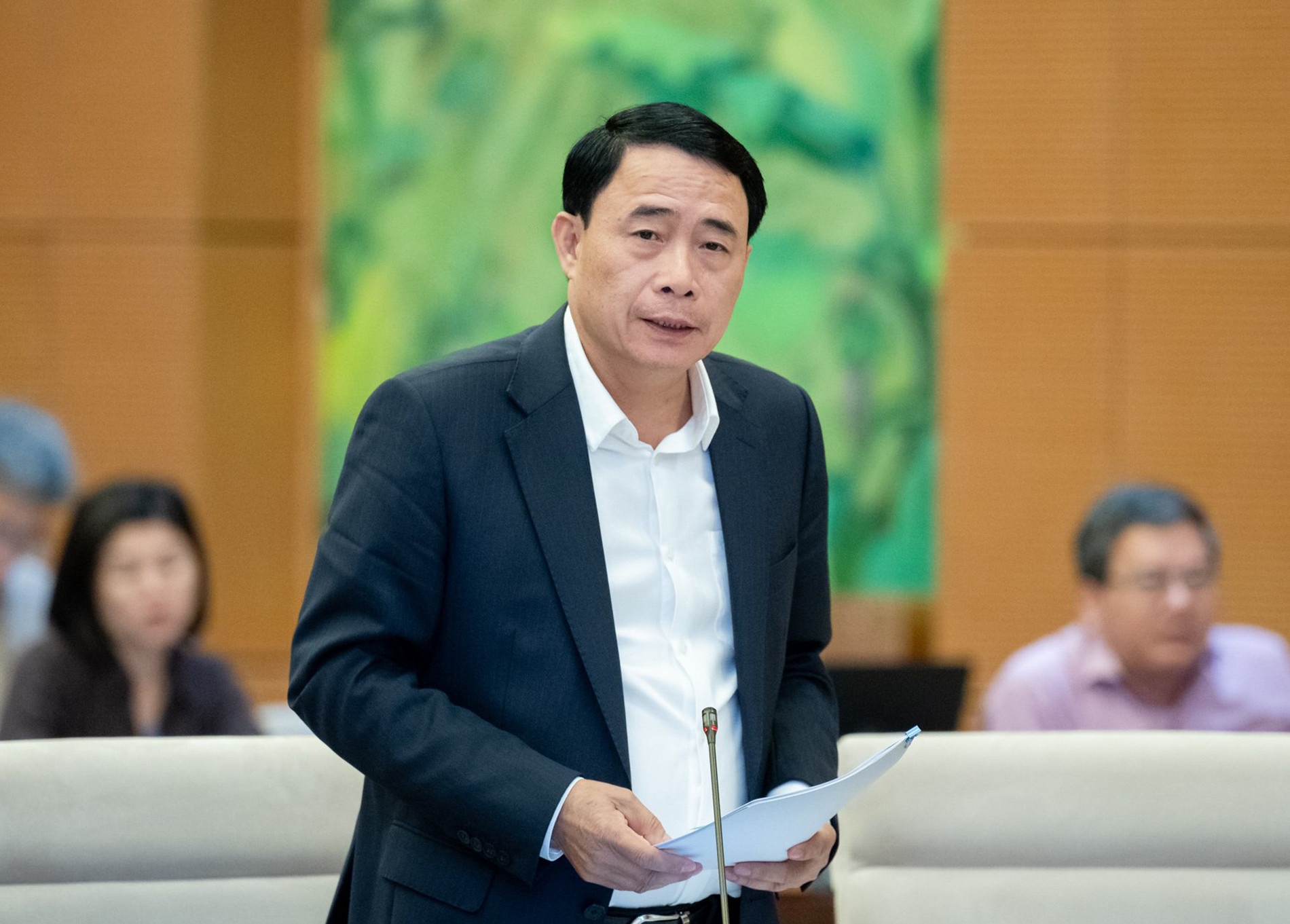 Pho Chu tich Quoc hoi anh 2