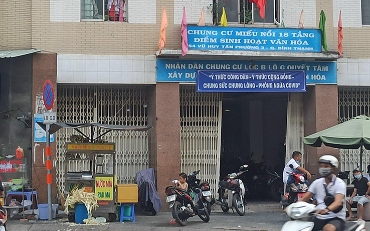 Bat 3 thanh vien ban quan tri chung cu Mieu Noi o TP.HCM hinh anh
