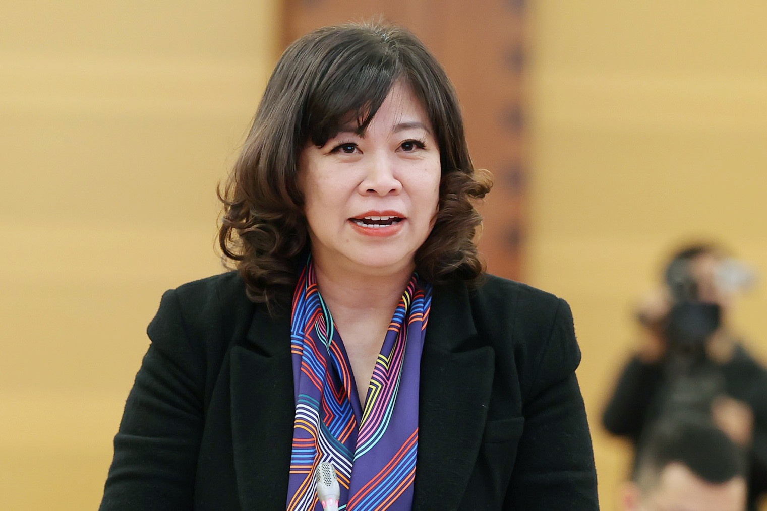 Sap trinh Bo Chinh tri chinh sach moi de cai cach tien luong tu 1/7 hinh anh