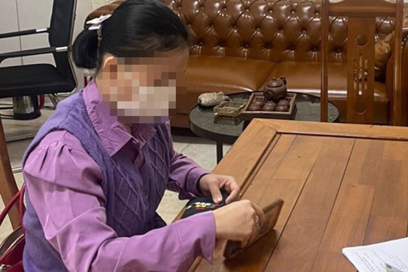Nu tai xe se bi phat 40 trieu trong vu va cham giao thong o Tran Cung hinh anh