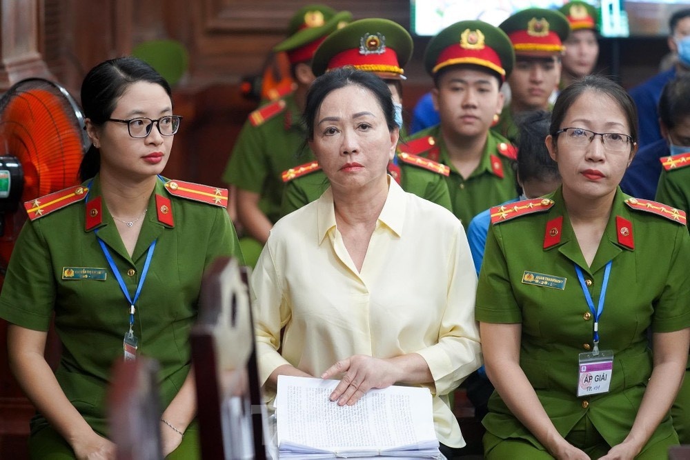Nguyễn Thị Phụng SCB ảnh 3 Nguyen Thi Phung SCB anh 3