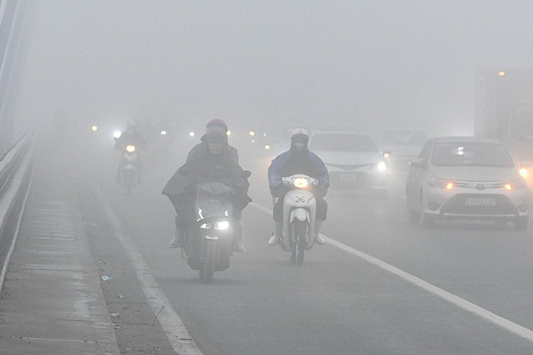 Thoi tiet ngay 13/3: Mien Bac am dan, gia tang suong mu hinh anh