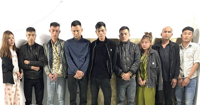 Tiec ma tuy,  Karaoke Dai Phuc anh 1