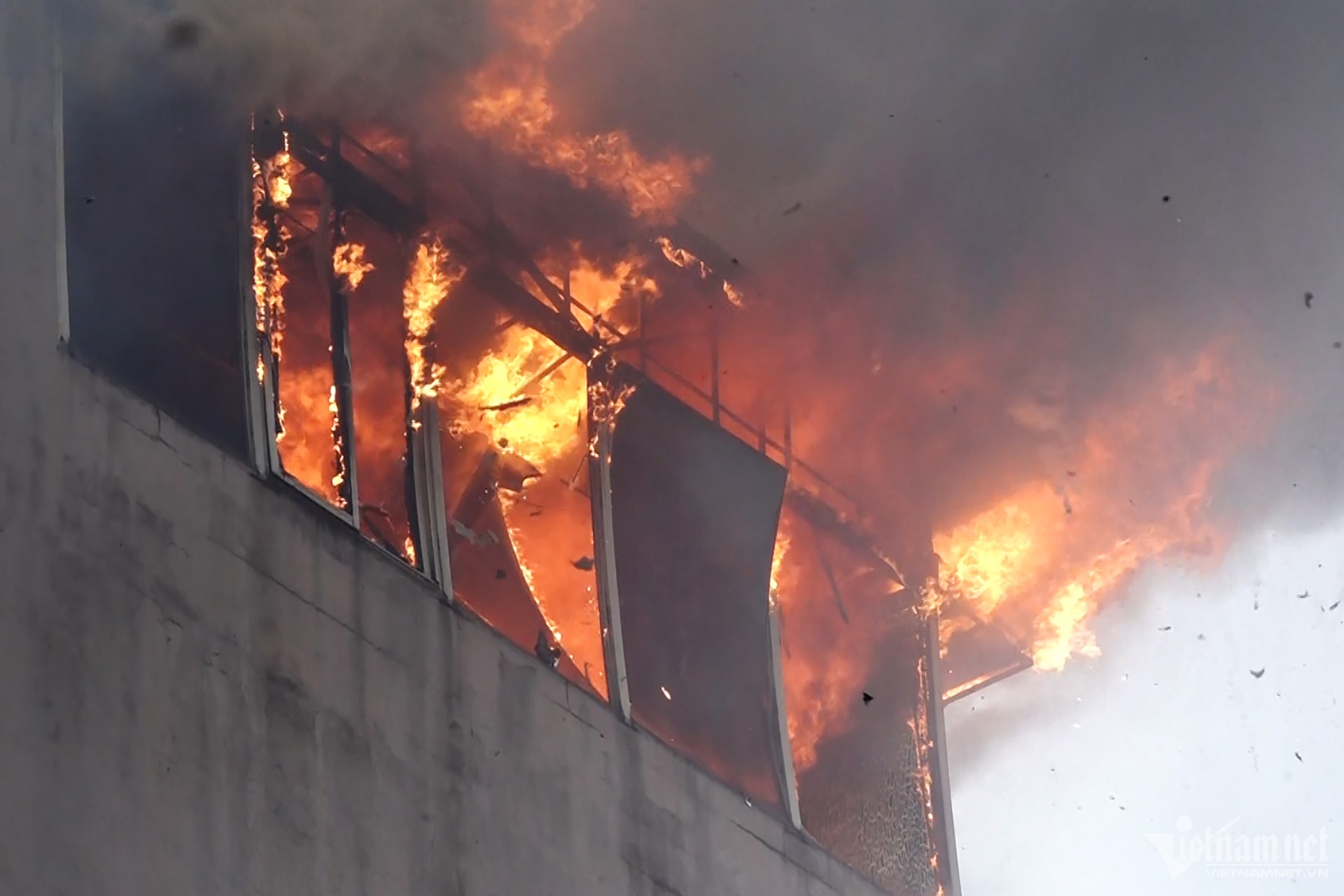 Chay kho trong ngo anh 2