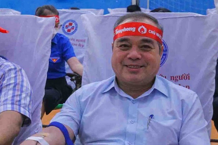 Ong Tran Hoang Tuan duoc giao dieu hanh UBND tinh Quang Ngai hinh anh