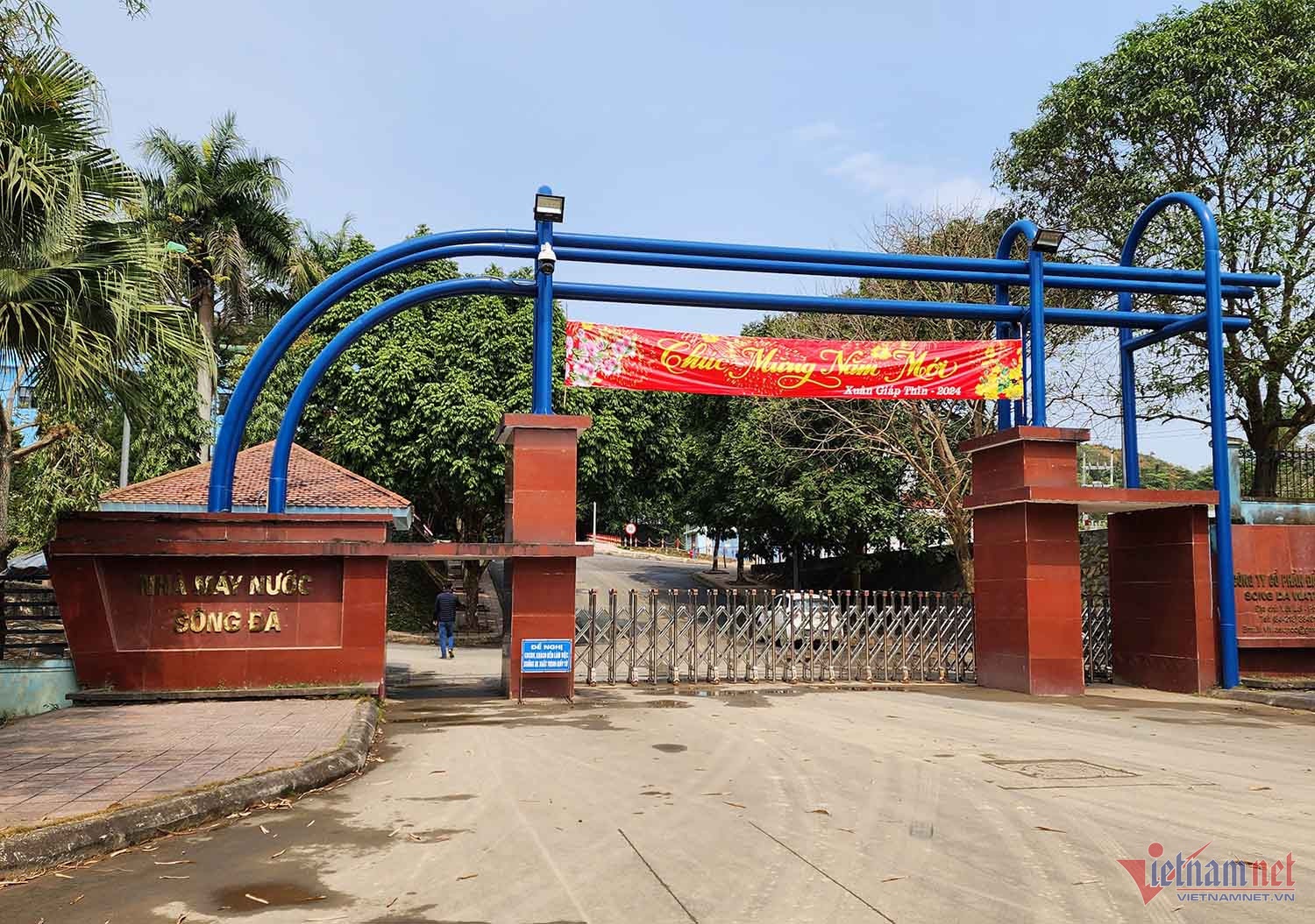 Hoa Binh nuoc sach anh 4