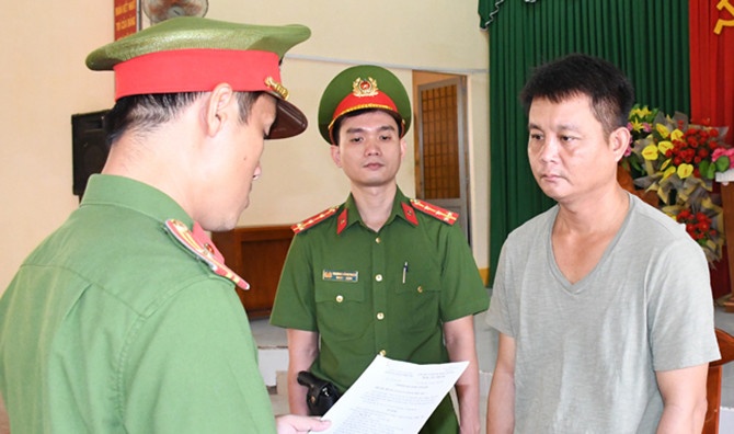 Nhan Thanh Trung,  Tang Van Vu,  Tra Vinh,  Tin dung Dai An,  Giam doc Dai An anh 2