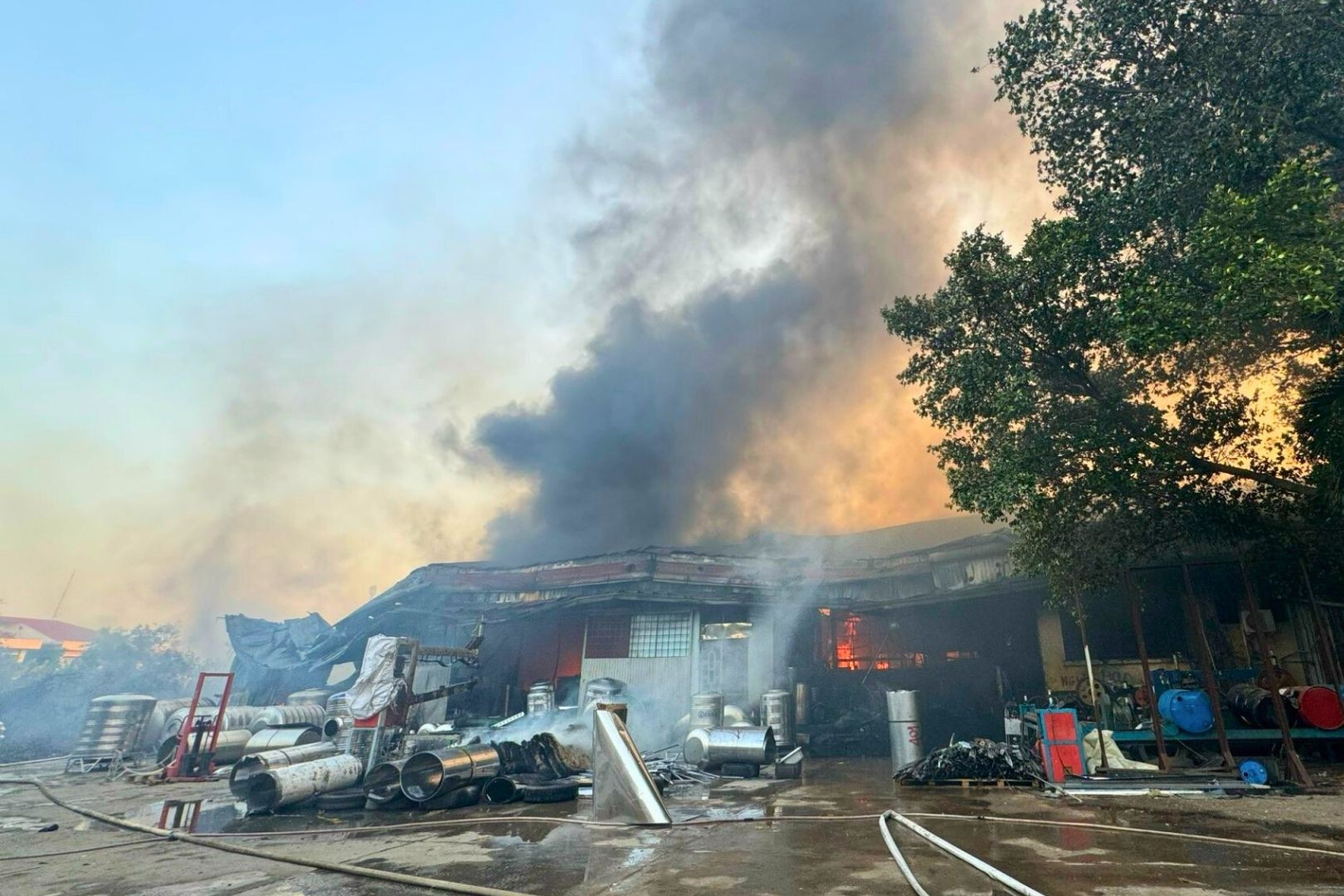 cong ty cap dien anh 2