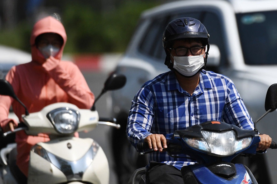 Nang nong o mien Bac den som, nhieu dot va gay gat hon hinh anh