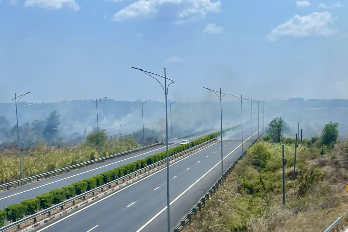 Khoi bua vay mot doan cao toc Long Thanh - Dau Giay hinh anh