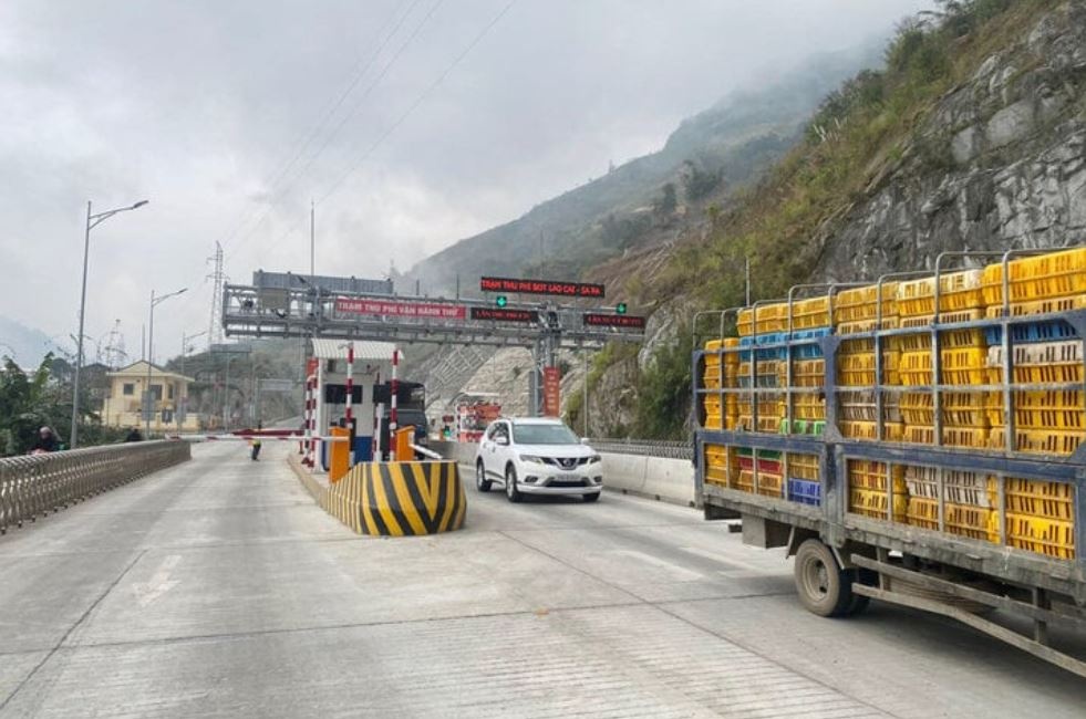 Duong noi cao toc Noi Bai - Lao Cai di Sa Pa thu phi BOT tro lai hinh anh