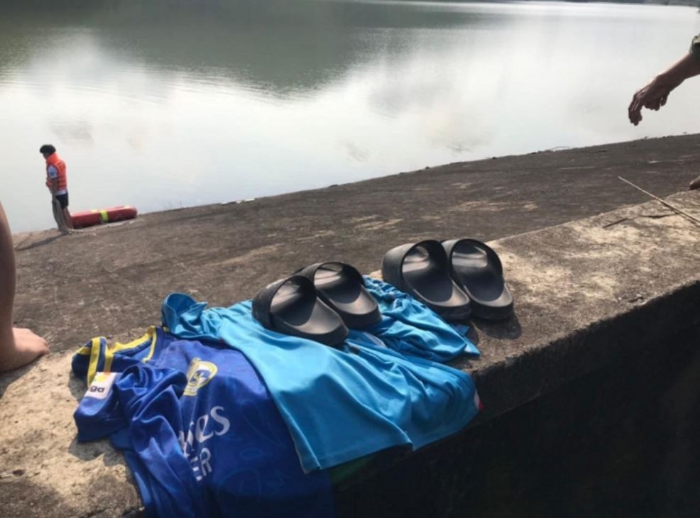 Hai nam sinh lop 6 tam dap o Ha Tinh, mot em tu vong hinh anh