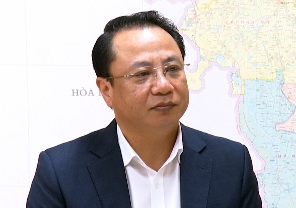 Lanh dao quan noi gi khi cay sao den tram tuoi chet o pho Lo Duc hinh anh