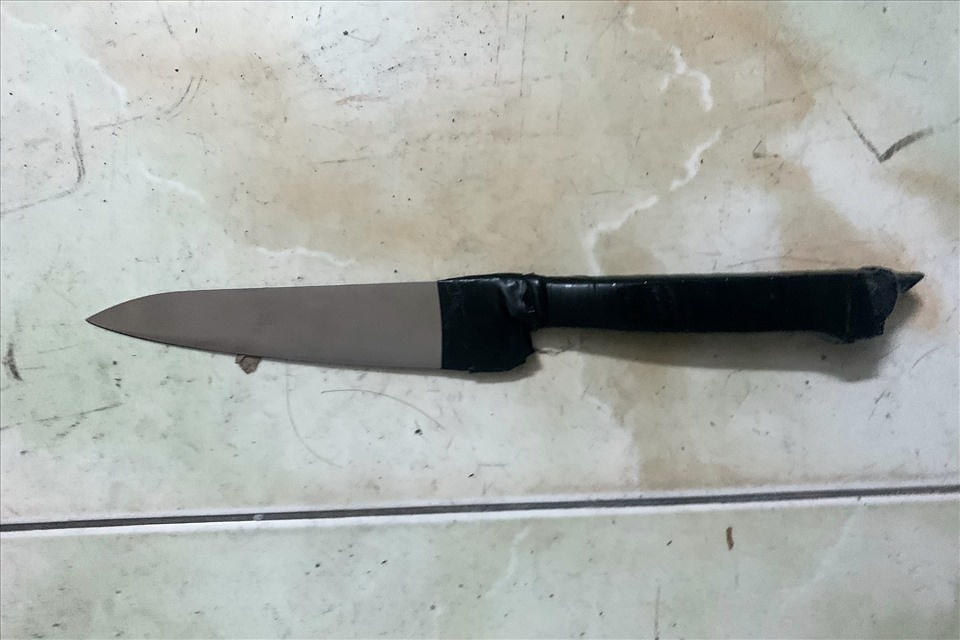 Mang dao vao tiem game cuop tien va dien thoai hinh anh