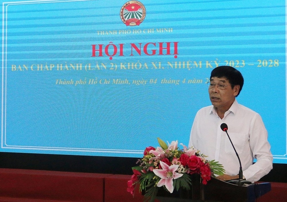 Dieu dong nhan su anh 2