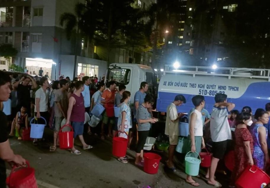 Chung cu Ehomes S Phu Huu duoc cap nuoc tro lai hinh anh