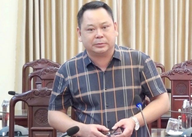 Bat them nhieu can bo huyen vu an lam quyen cap so do o Thai Binh hinh anh