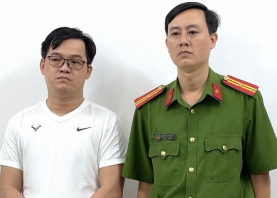 Lam giay to gia, khai tu nguoi than de chiem doat nha hinh anh