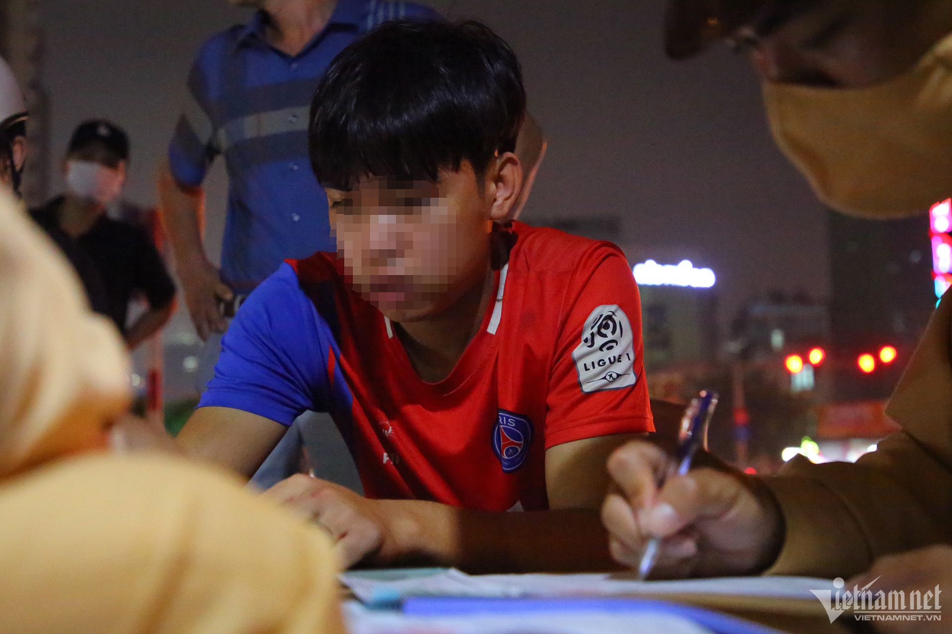 uong nua lon bia anh 4