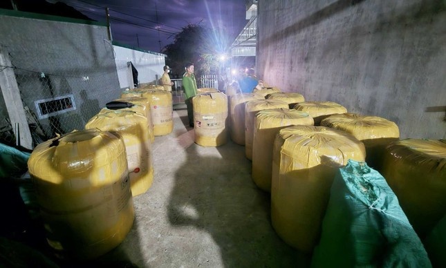 mu bao hiem gia anh 2